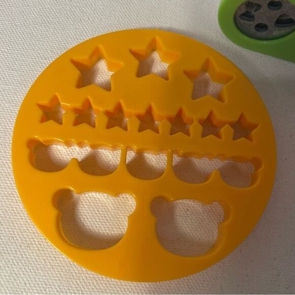 Rice mold and seaweed punch set kids lunch bento box lunch - Picture 6 of 7